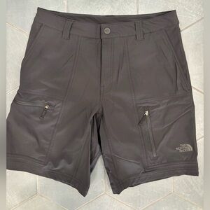 Men’s Northface shorts 32” waist 9” inseam